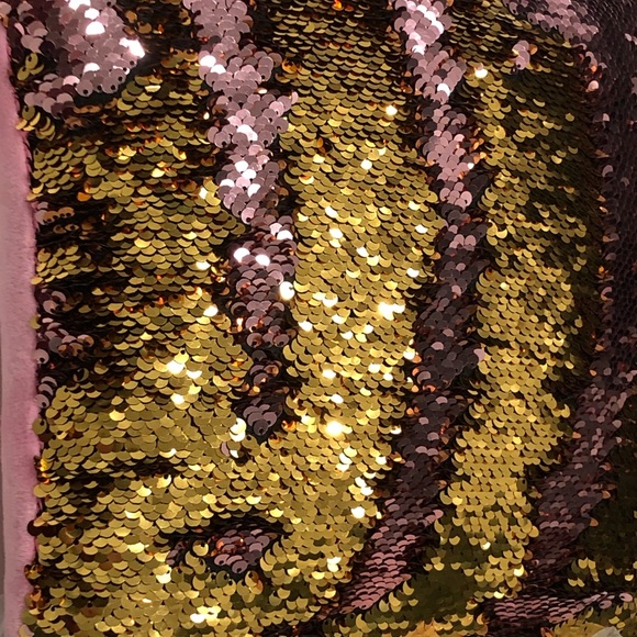 Pillows - Picture 11 of 16